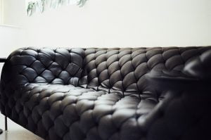Canapea din piele eleganta